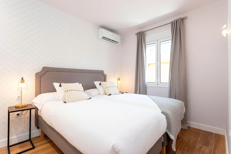 1 Bd With Balcony Perfect Location Sta Marta II