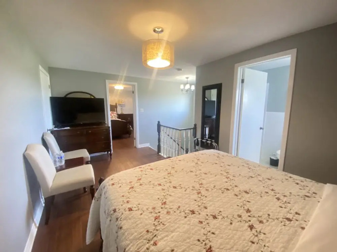 Butterfly Manor Bed & Breakfast