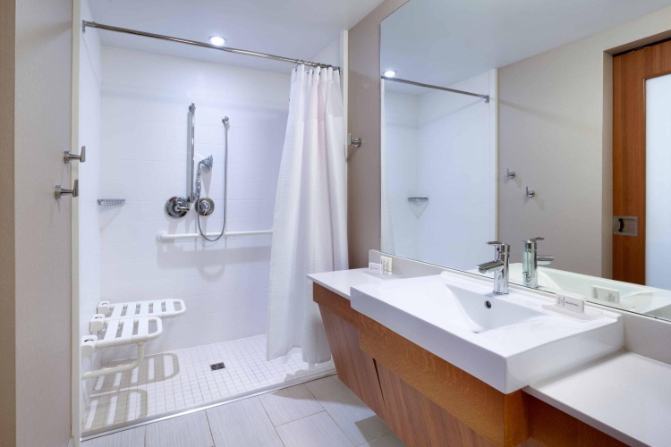 Quadruple Suite