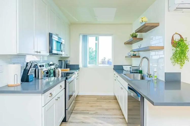 2b2b APT Close to Rose Parade and Pasadena Oldtown