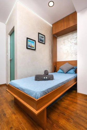 *Travel Time* Central Kapana Studio