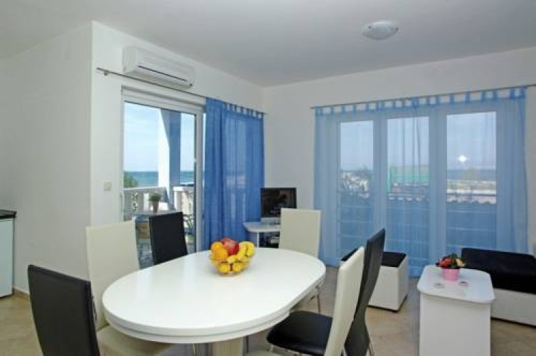 Aparthotel Marina Beach