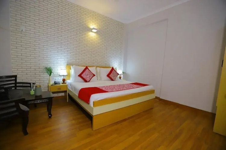Hotel The Anvi Residency Sector 132