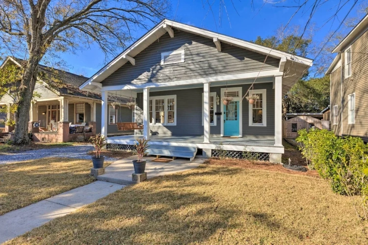 2 Bedrooms Cottage