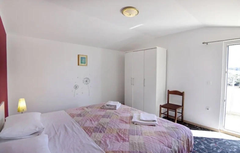 Practical Stay With Ocean View