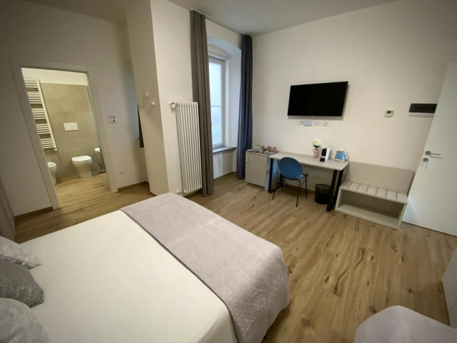 Five Flowers - Guest House