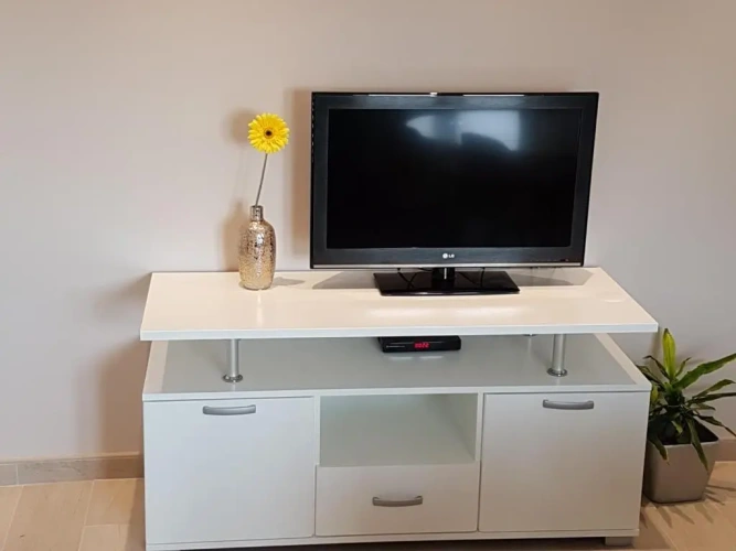 1 Bedroom Apartment with sea view