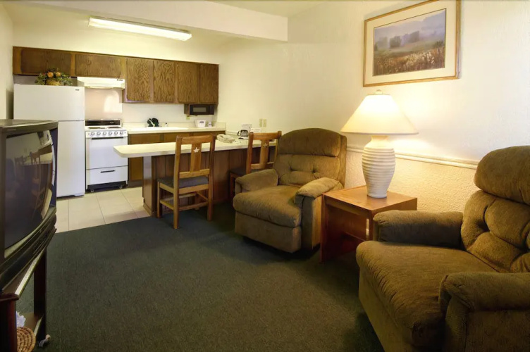 Tulsa Extended Stay Inn and Suites