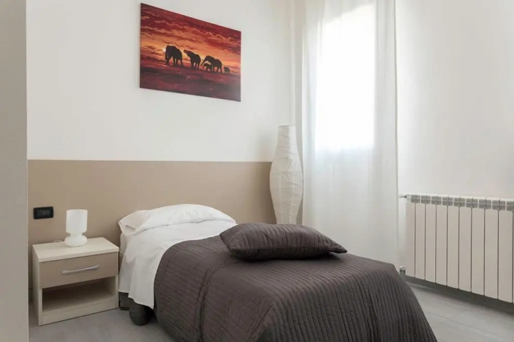 Standard Single room