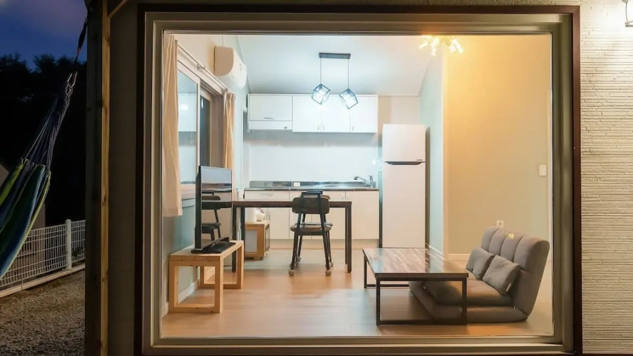 1 Bedroom Cottage with ocean view