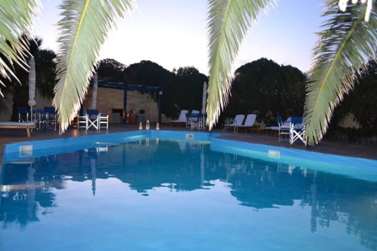 Melina Hotel