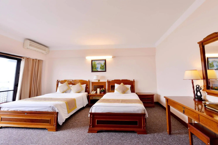 Cong Doan Ha Long Hotel