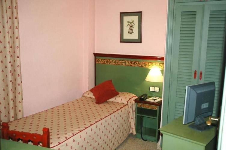 Gl Hotel Logasasanti - Andújar