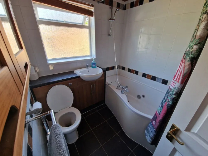 Lopez Home Crawley