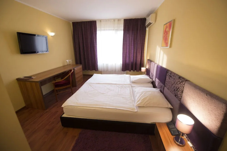 Perla D Oro Hotel