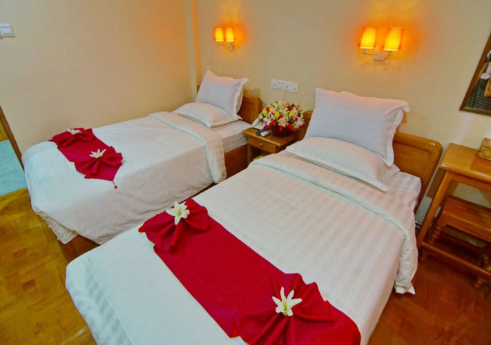 Hotel G-Seven