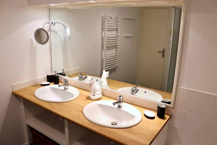 2 Bedrooms Double Apartment
