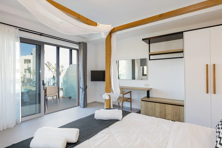 Eleven Boutique Suites
