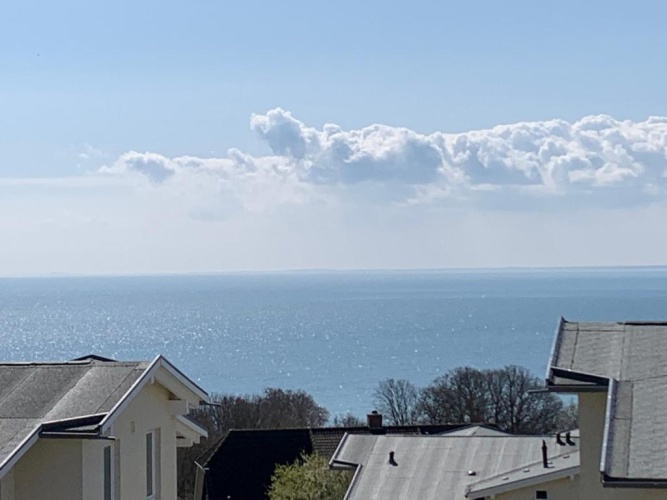 1 Bedroom Apartment with sea view