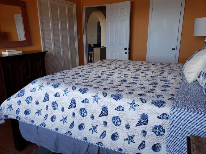 Little Indigo Apartments