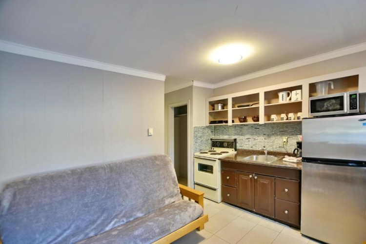 1 Bedroom Suite