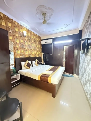 Premium room
