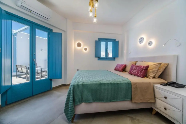 Aegean Blue Luxury Suites