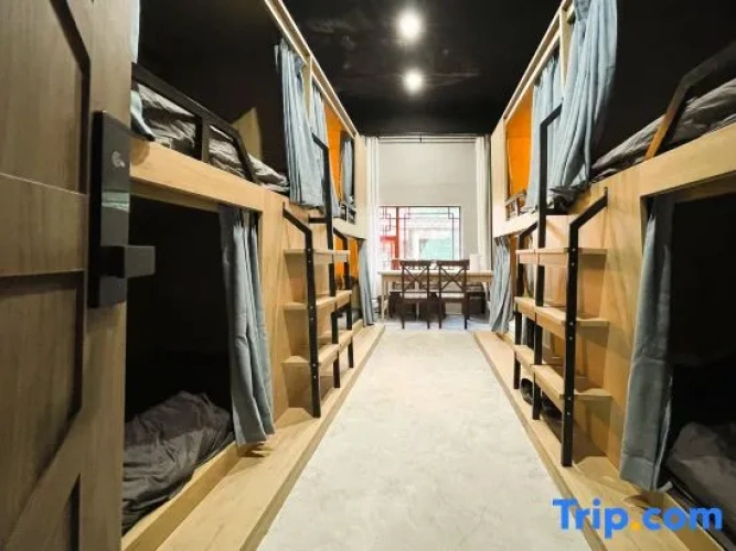 Bed in Dorm (female dorm)