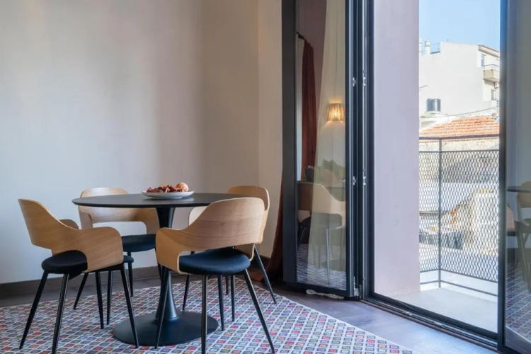 Quattro domus 4-historical townhouse