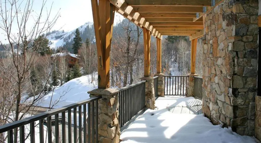 Elk Meadows by Stewart Mountain Lodging