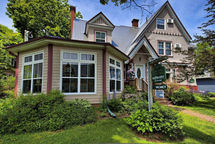 The Harbour House - Charlottetown