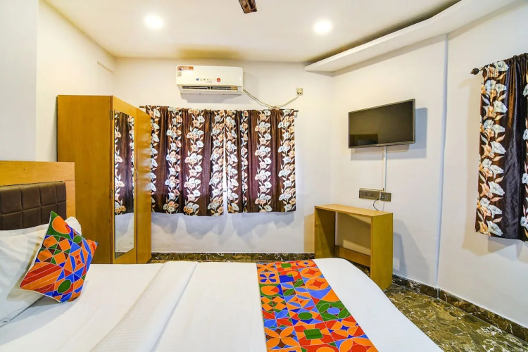 FabHotel Krishna I