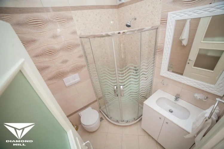 1 Bedroom Apartment with sea view