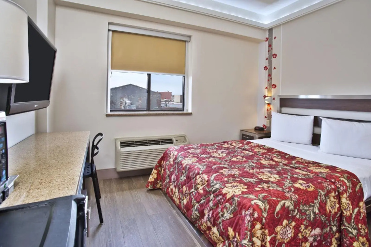Brooklyn Motor Inn