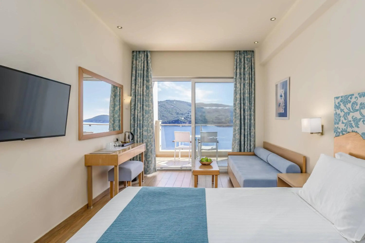 Akrotiri Beach Resort & Spa - Adult Friendly