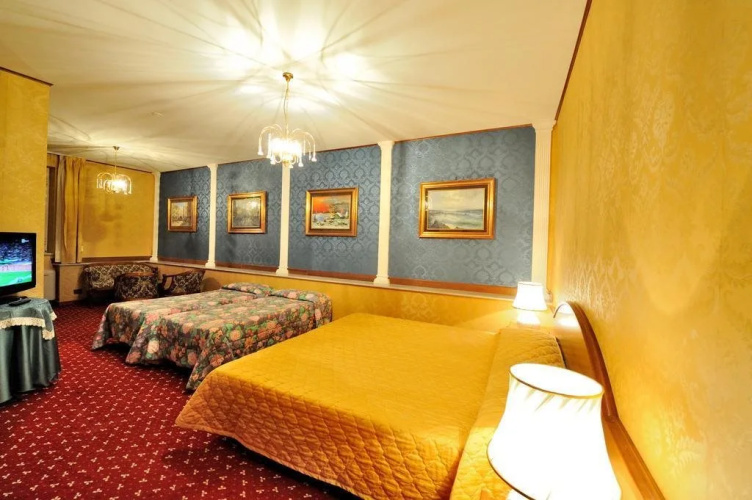 Diana Park Hotel