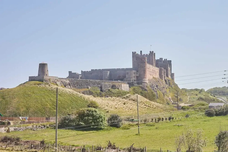 Host Stay Chirnells