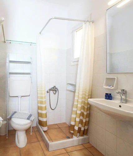 Standard Triple room with balcony