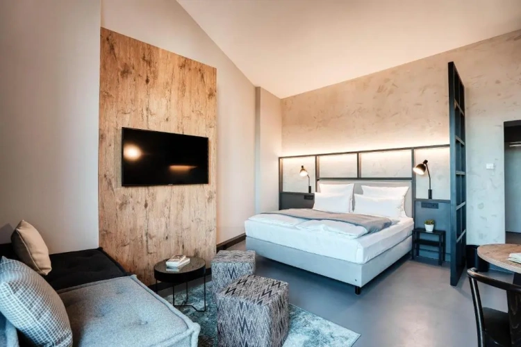 Superior Apartment