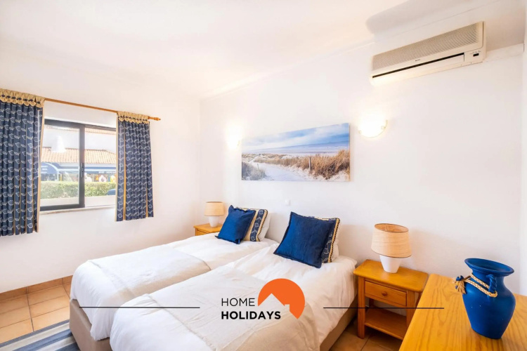 #014 Cozy Flat Only 5m Walk NewTown w pool