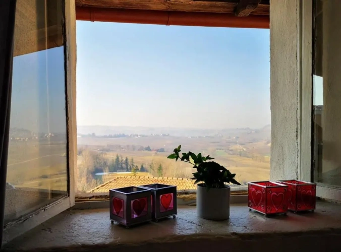 Apartment with mountain view