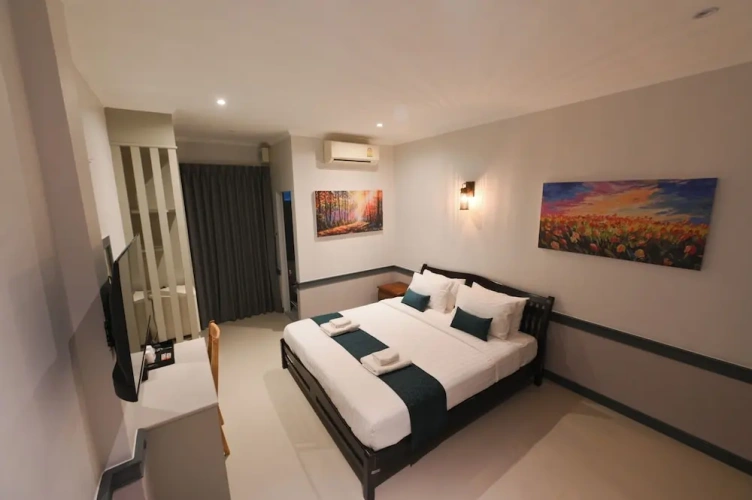 Deluxe Double room with garden view