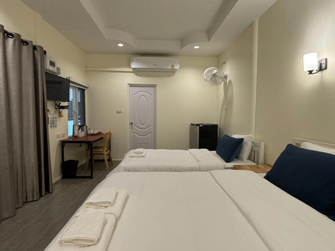 Mangoes Guesthouse