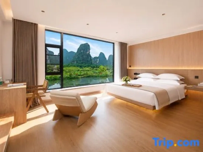 Deluxe Double room with river view