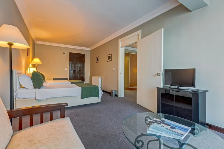 Cunda Hotel