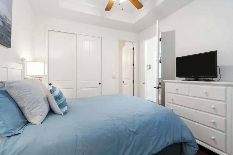 Stone Cliff Relaxation w/ Resort Amenities!