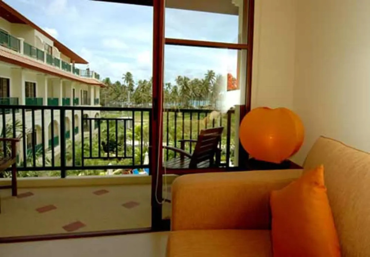 Baan Puri Apartment by PIPS