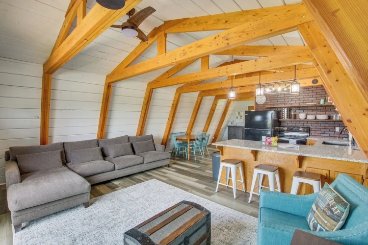 2 Bedrooms Cottage
