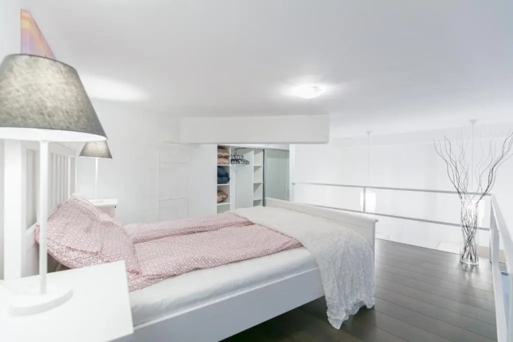 Sleek Minimalist Studio at Inner City
