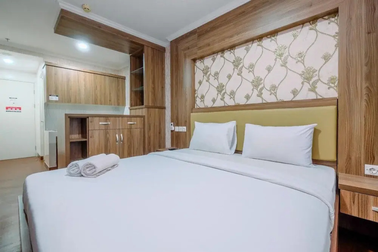 Minimalist and Cozy Studio Sentul Tower Apartment